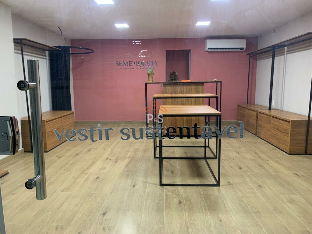 Vende-se Loja